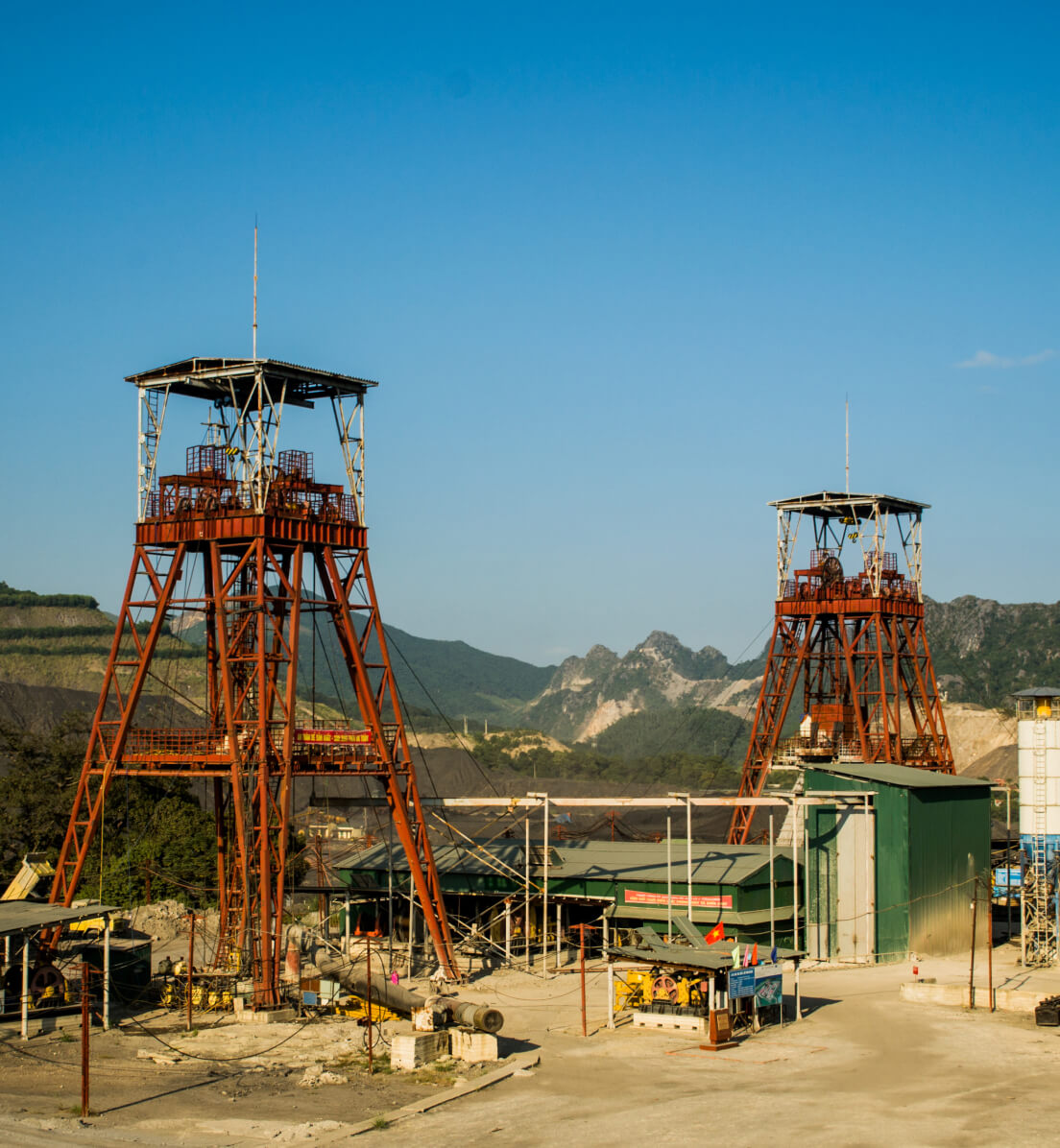 Mine construction